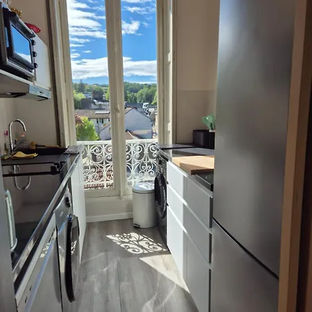 Aline Grand Apartment *